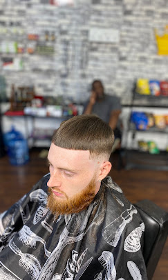 Classic cut with beard